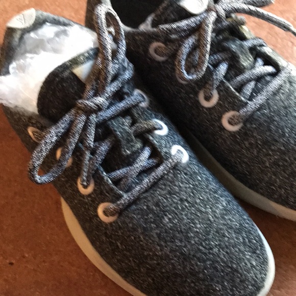 Allbirds gray walking sneakers shoes size W8 - Picture 15 of 15